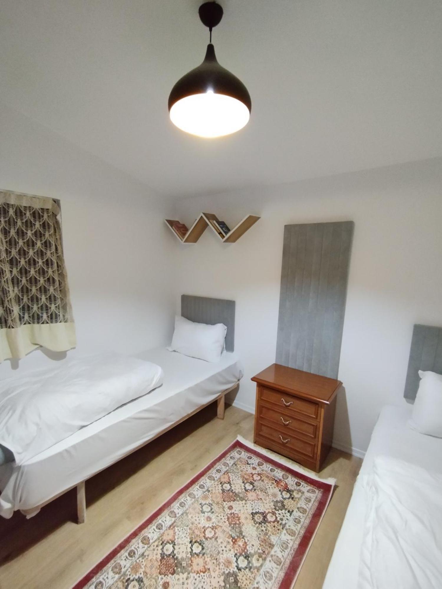 2 Single Bedroom تيرانا المظهر الخارجي الصورة