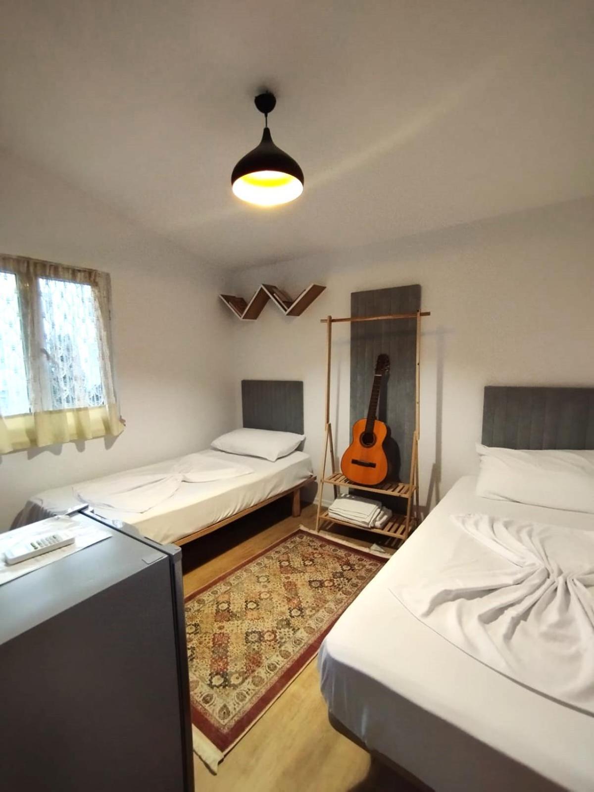 2 Single Bedroom تيرانا المظهر الخارجي الصورة