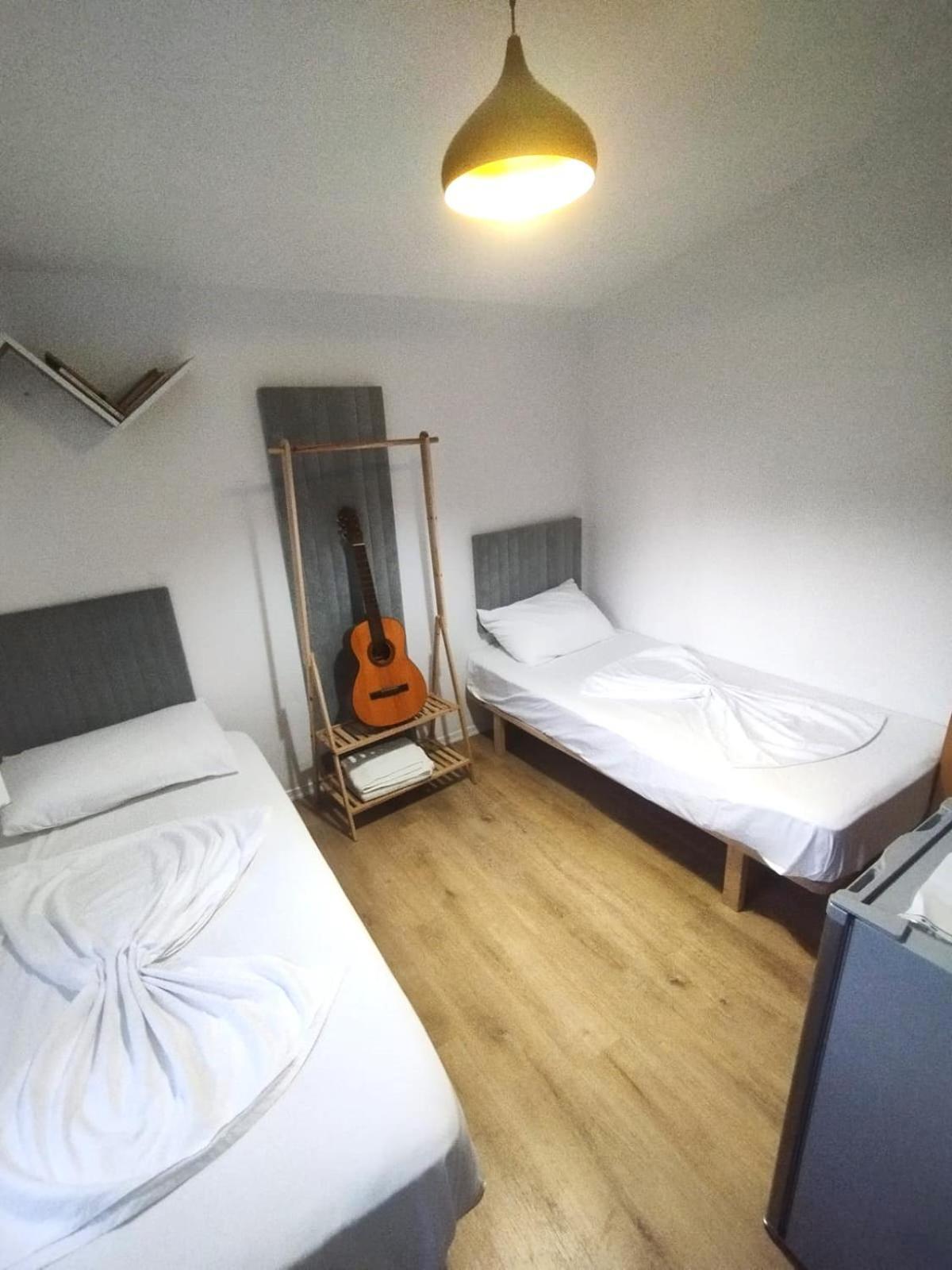 2 Single Bedroom تيرانا المظهر الخارجي الصورة
